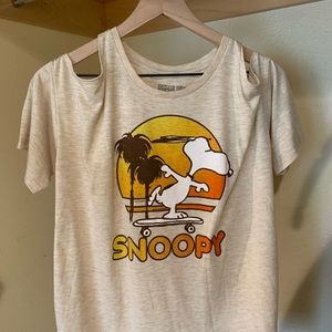Brand new snoopy shirt